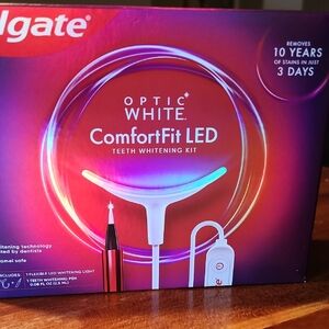 Colgate ComfortFit LED Teeth Whitening Kit - White